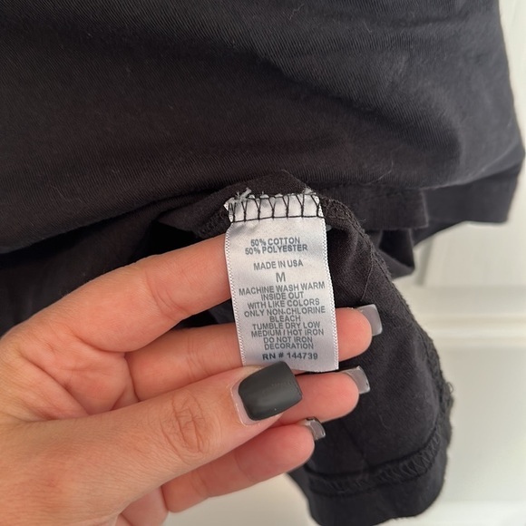 Apple t shirt - Picture 7 of 7